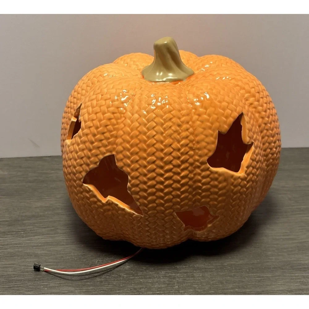 Ceramic Fall Halloween Lighted Pumpkin‎ Leaf Cutouts